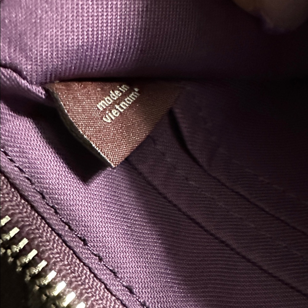 COACH Double Zip Signature wristlet Khaki and Berry purple NWT Retail 175 - Picture 13 of 14